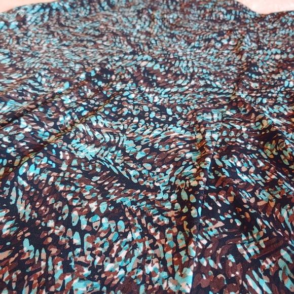 Dressbarn blue, green, black & brown a-line jersey knit skirt - Women's small - Picture 3 of 4